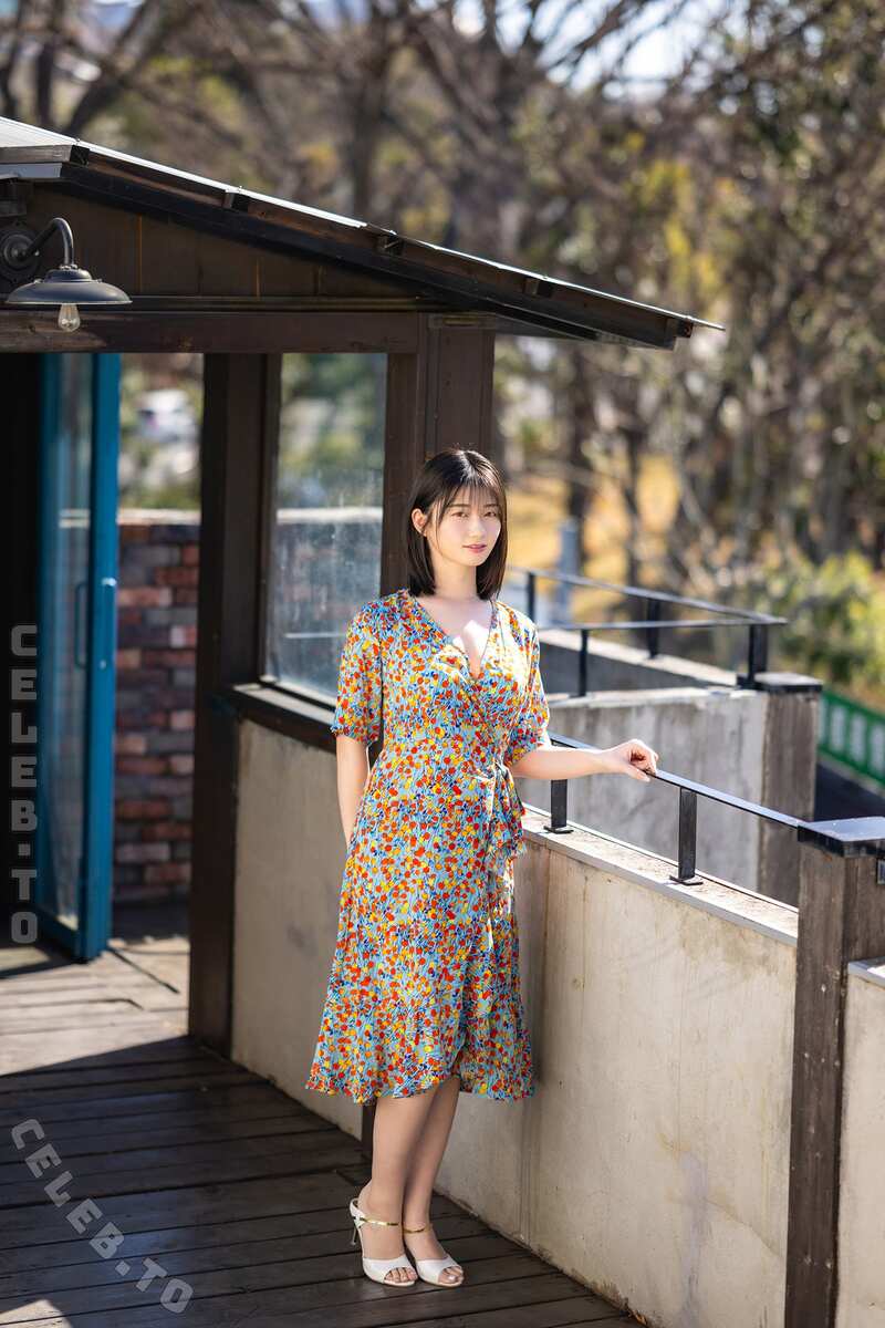 Kanna Seto nude photo 3