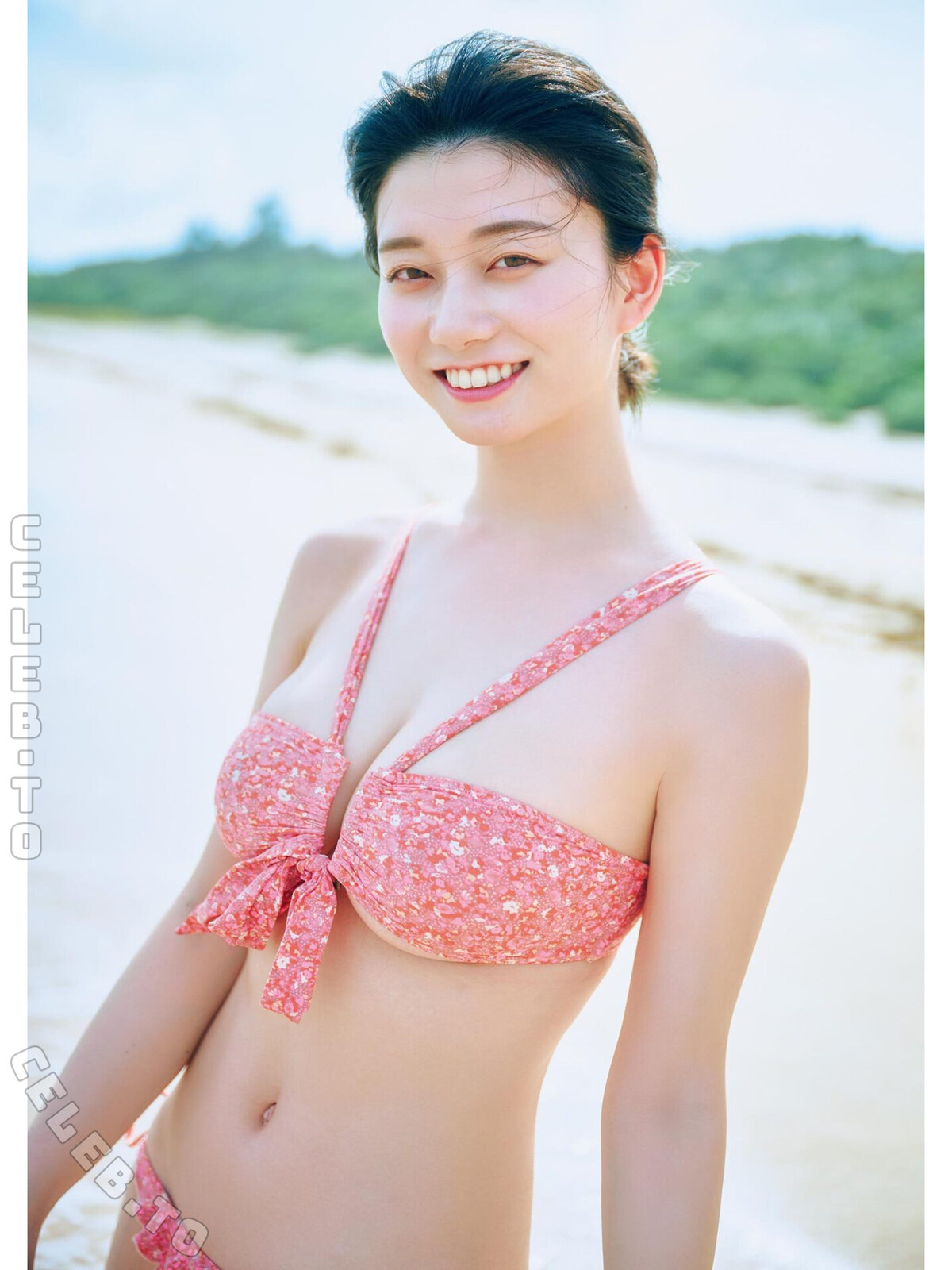 Kanna Seto nude photo 5