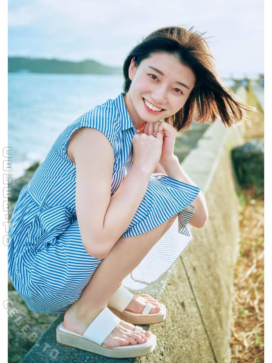 Kanna Seto nude photo 11