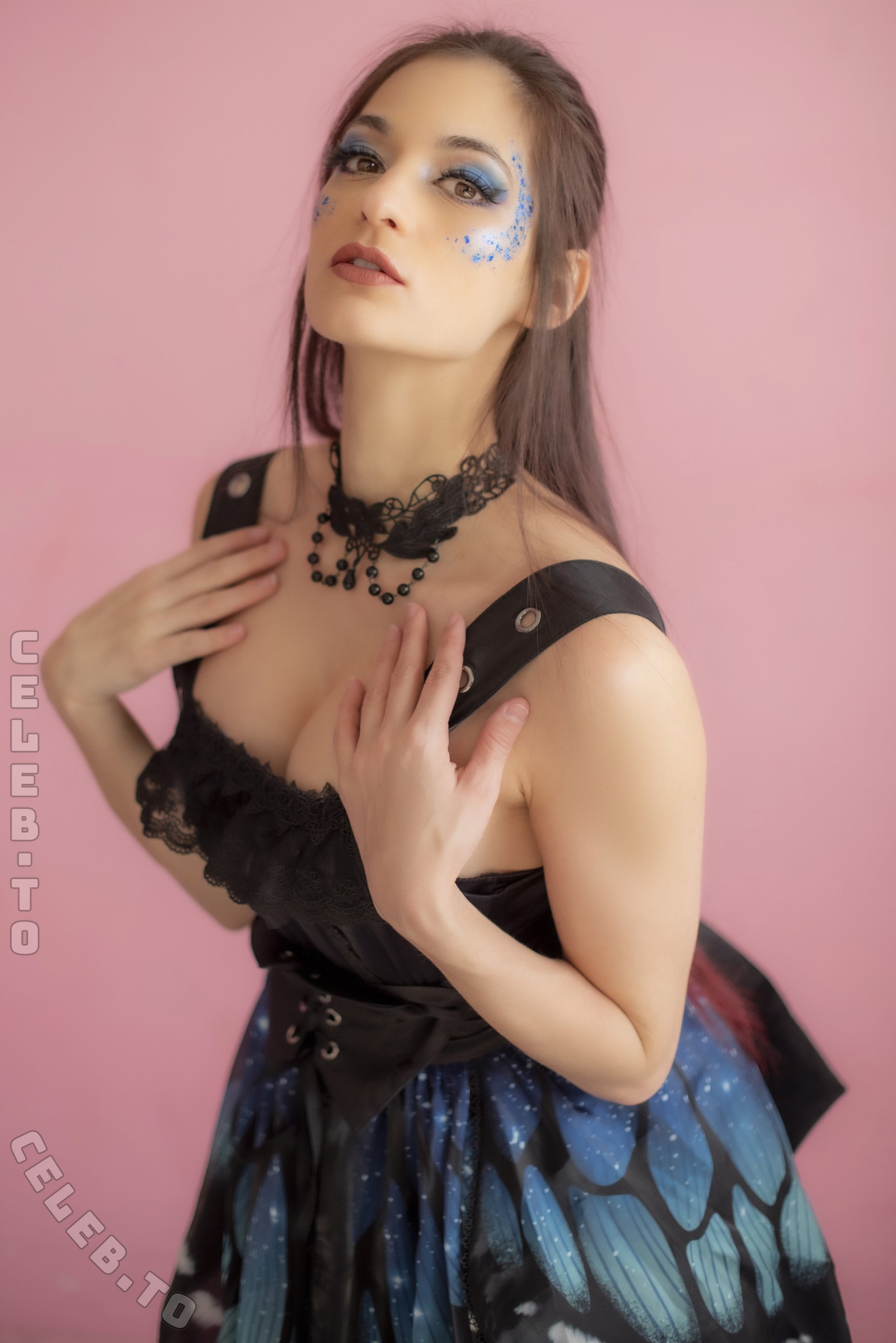 Kara Corvus nude photo 1