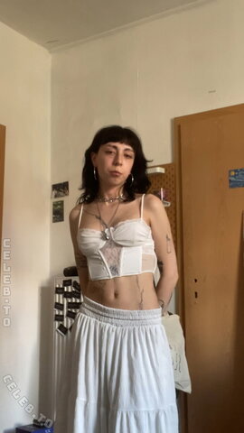 karamelisiertt nude photo 4