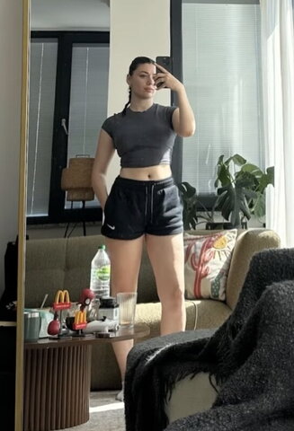 Kardelen Akıncı nude photo 16