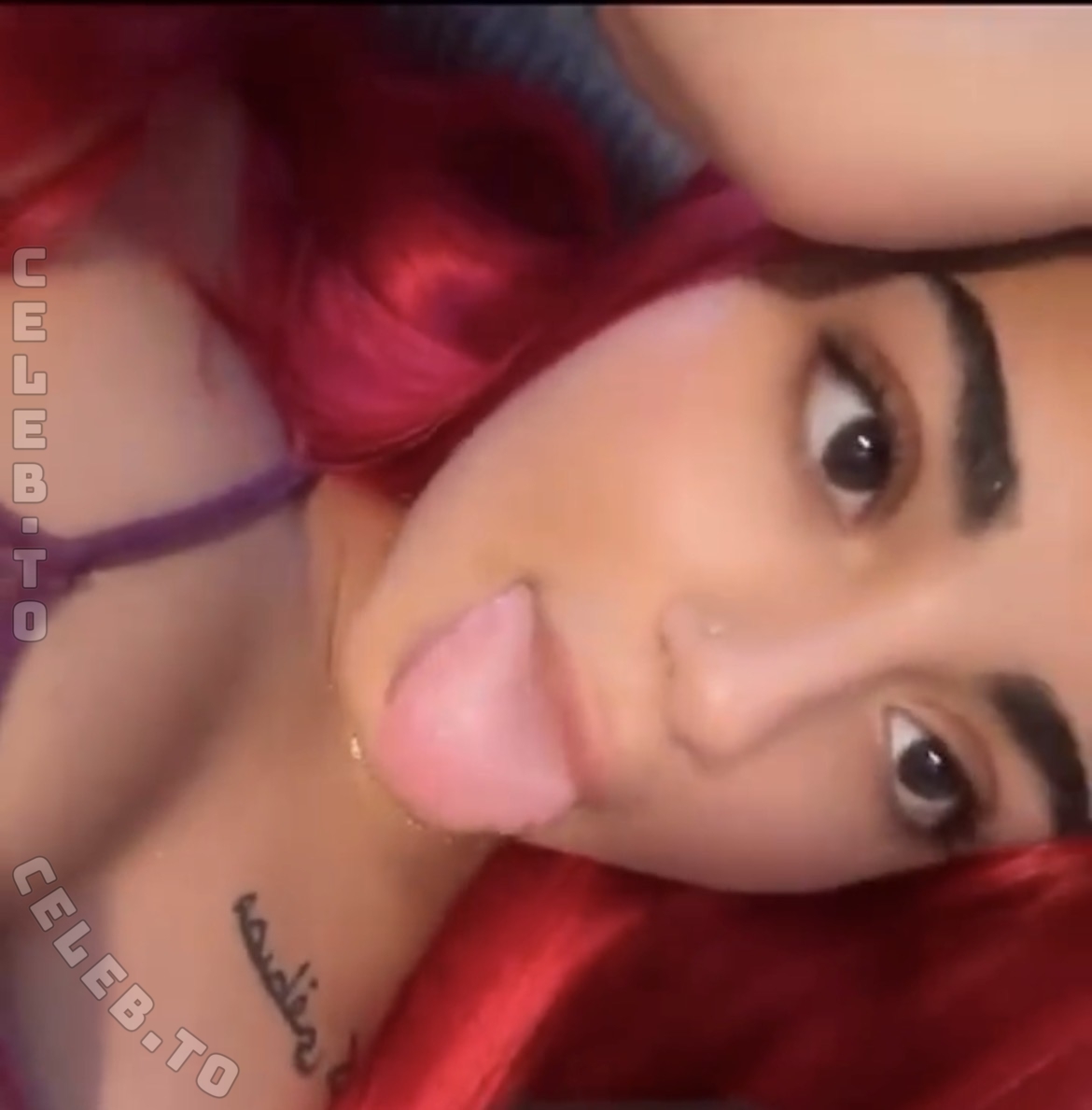Kardelen nude photo 2