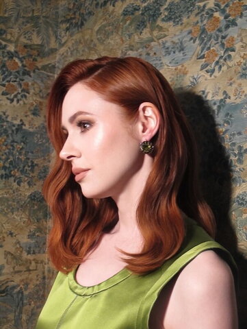 Karen Gillan nude photo 1
