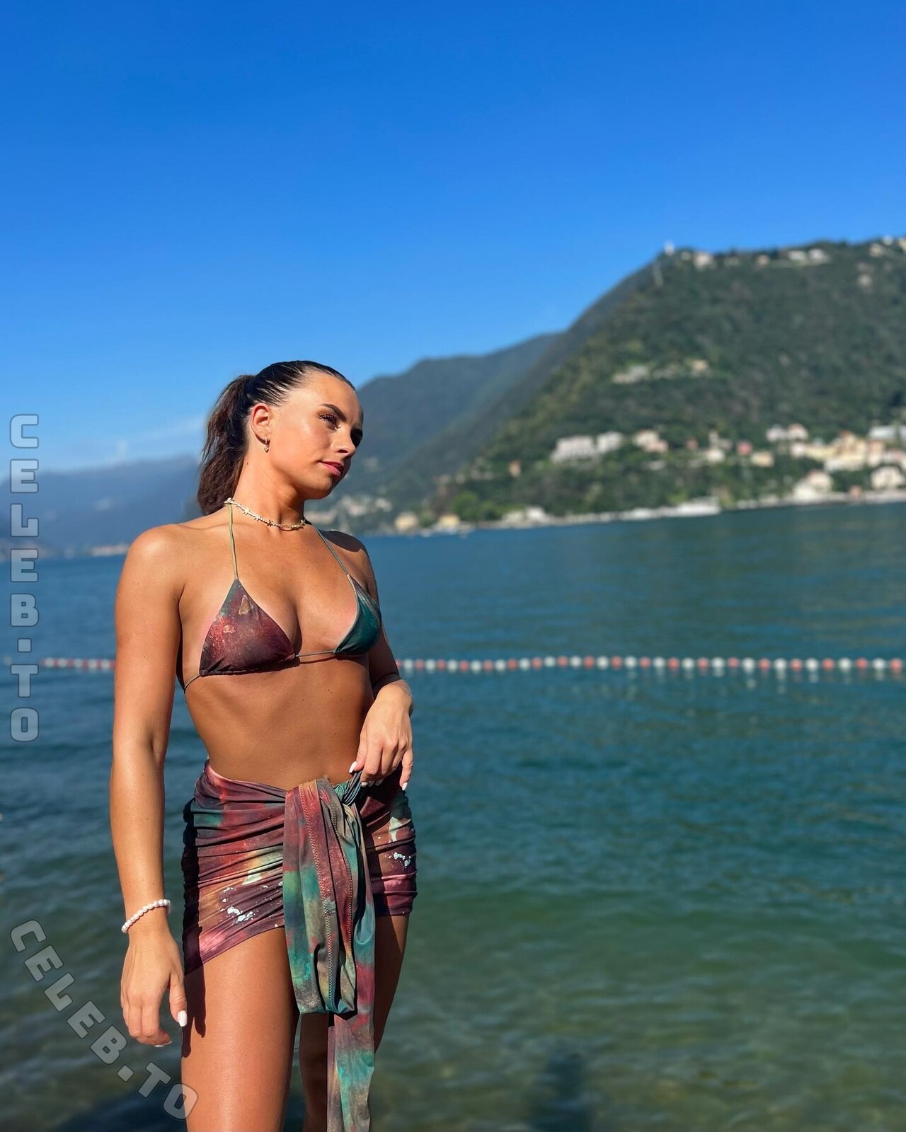 Karin Bearpark nude photo 17