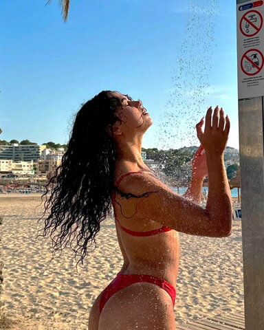Karin Qayumová nude photo 21
