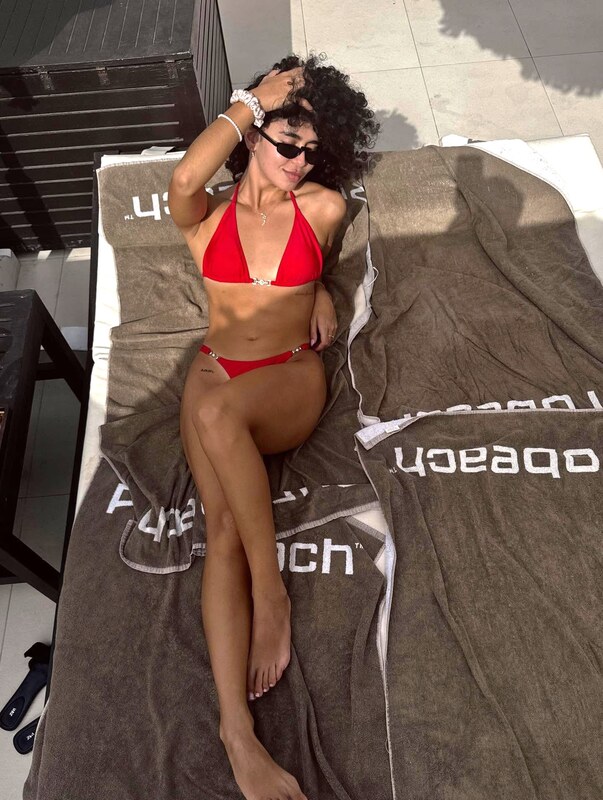 Karin Qayumová nude photo 14