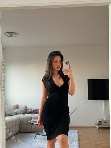 Karina Scherzer nude photo 25