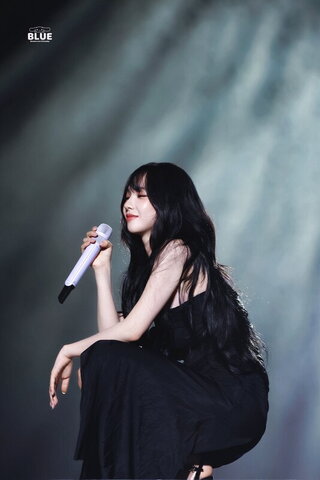 Karina photo 4