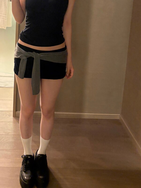 Karina nude photo 2