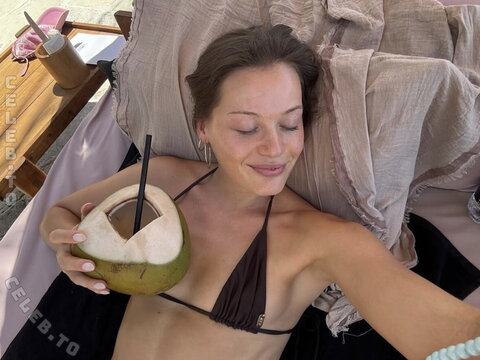 Karlotta Emilie Henke nude photo 20