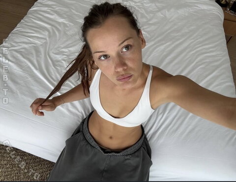 Karlotta Emilie Henke nude photo 19