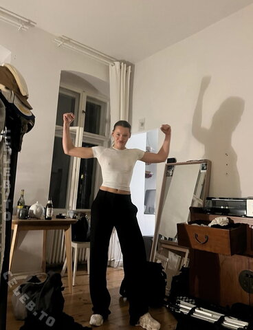 Karlotta Emilie Henke – New Instagram picture