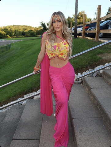 Karmen Petrovic photo 3