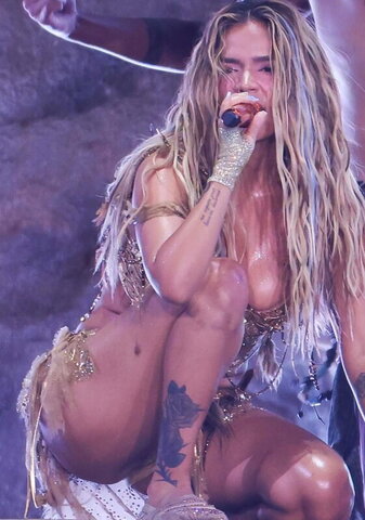 Karol G New (1 photo)