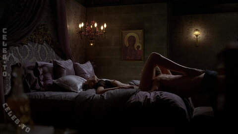 Karolina Wydra nude photo 5