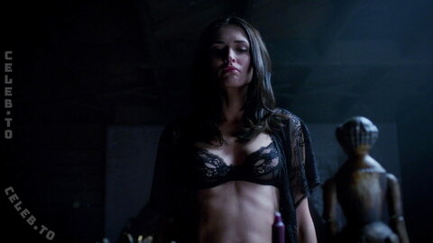 Karolina Wydra nude photo 1