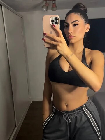 karollinaa photo 4