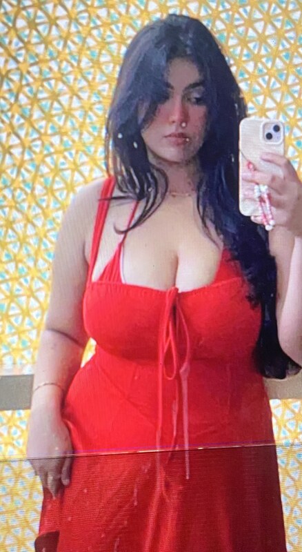 Kashish Mahajan nude photo 1