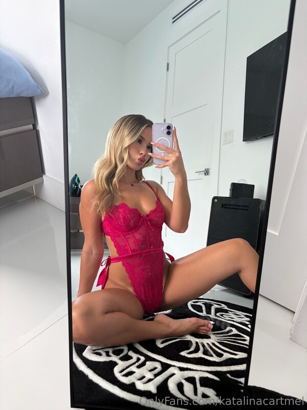 Katalina Cartmel nude photo 4