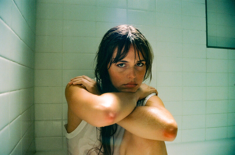 Kate Elise nude photo 3