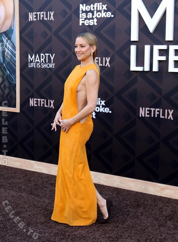 Kate Hudson nude photo 22