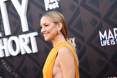 Kate Hudson nude photo 6