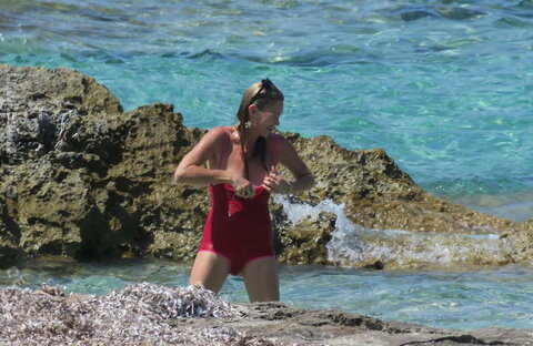 Kate Moss nude photo 17