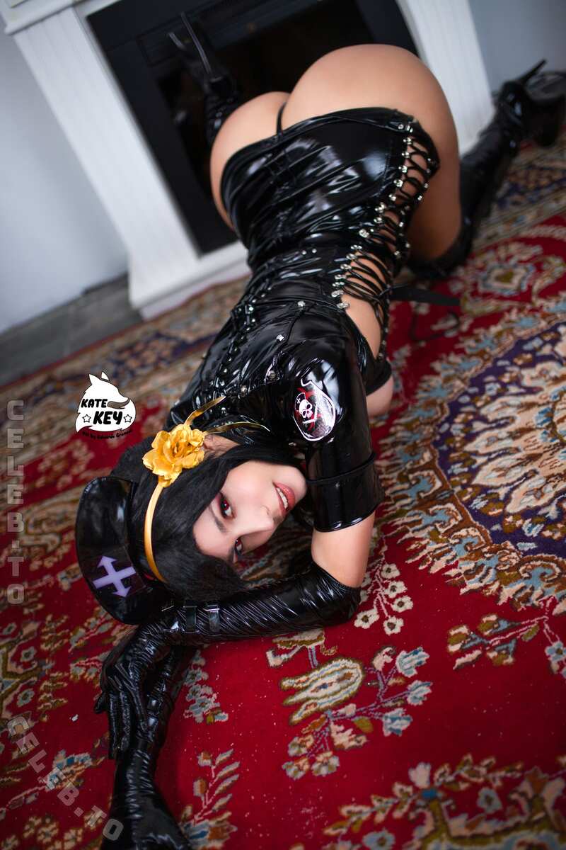 katekeycosplay nude photo 6