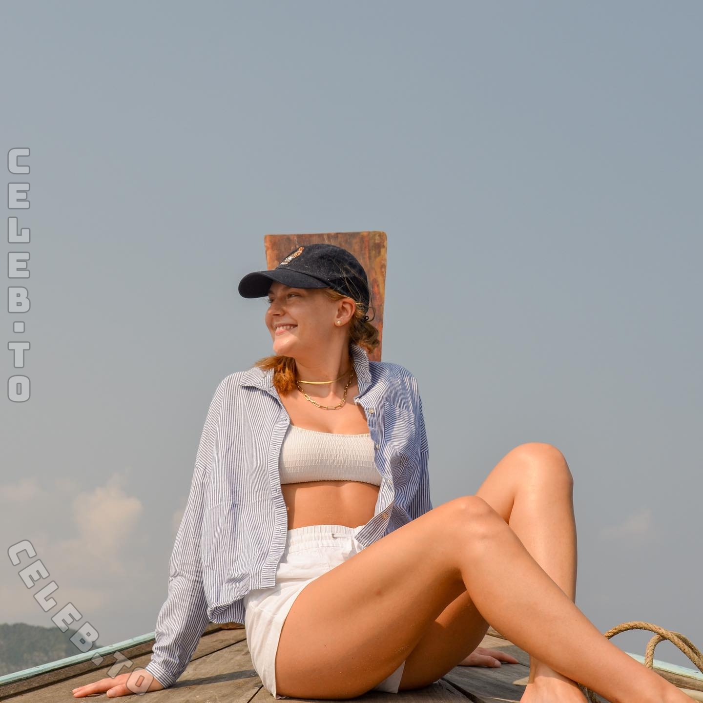 Katha Mariie nude photo 6