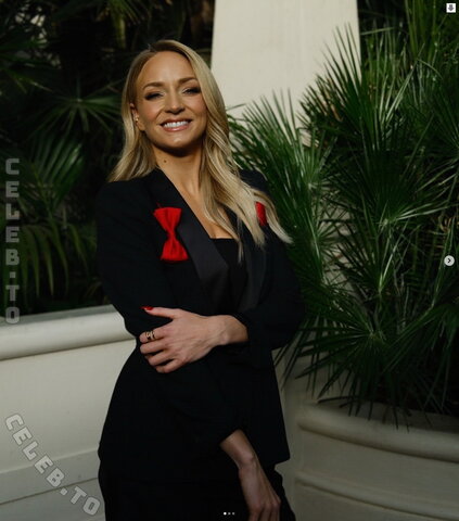 Katharina Kleinfeldt nude photo 14