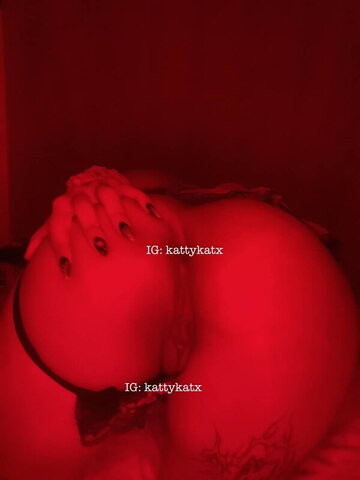 Katherine Ramírez nude photo 6
