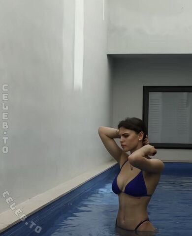 Kathiepr nude photo 7