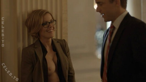 Kathleen Robertson nude