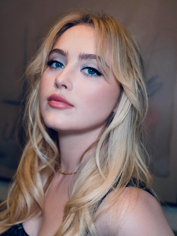 Kathryn Newton nude photo 2