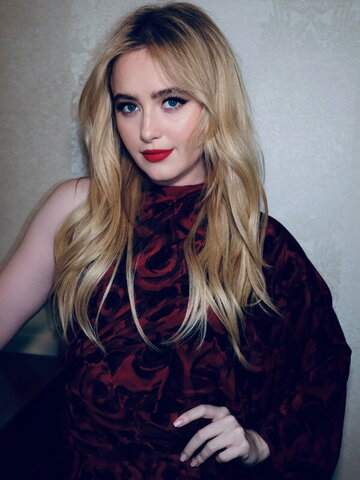 Kathryn Newton nude photo 7