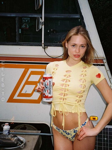 Kathrynn nude photo 31