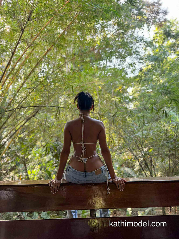 Kathycr nude photo 2