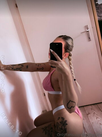 Kathyslife nude photo 13