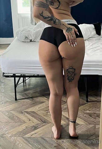Kati Karenina nude photo 47