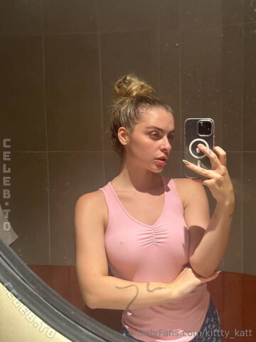Katie Hamden nude photo 76