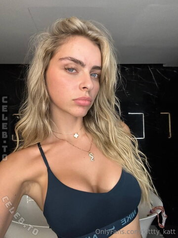Katie Hamden nude photo 72