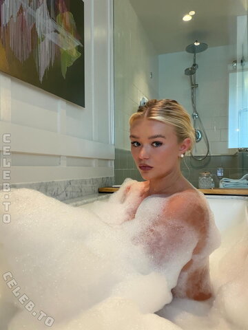 Katie Sigmond nude photo 61