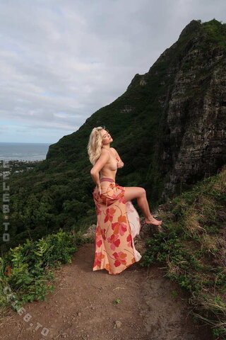 Katie Sigmond nude photo 22