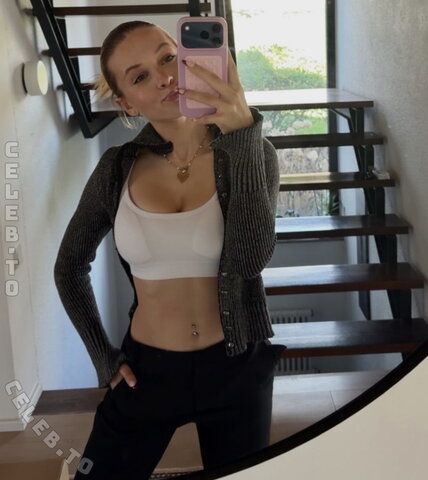 Kati.Ktr nude photo 12