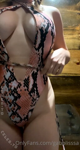 Katy Dalia – 3 x sexy clips