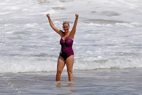 Katy Perry nude photo 22