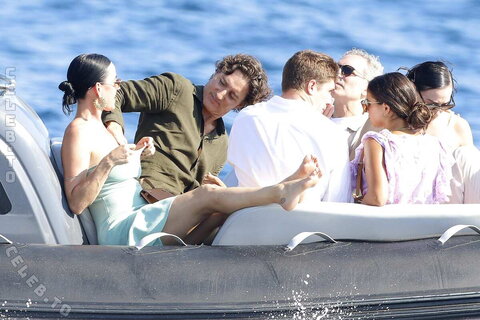 Katy Perry – Justin Trudeau - rubbing his hands all over Katy Perry on a boat ride in the South of France on July 28,…