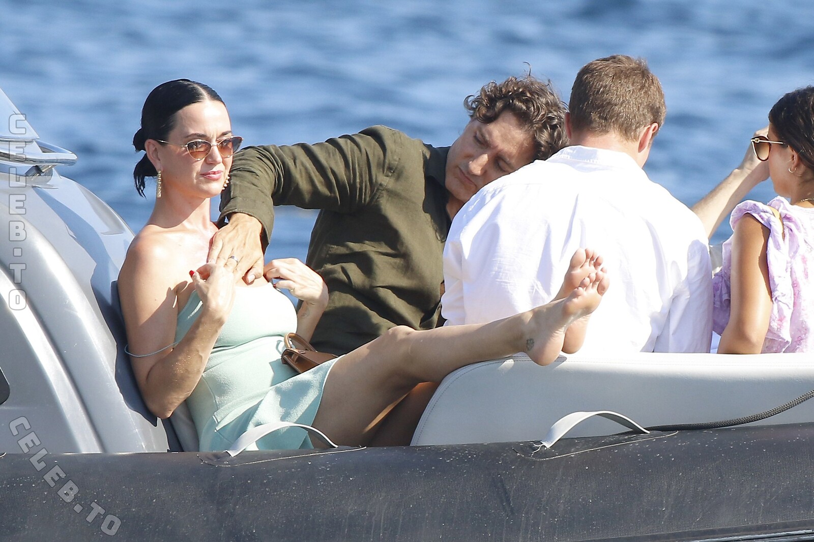 Katy Perry nude photo 7