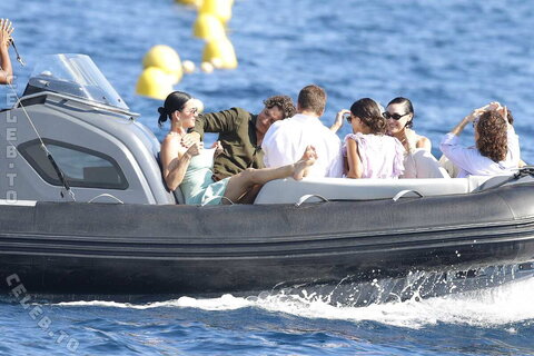 Katy Perry nude photo 14